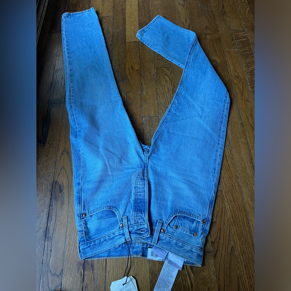 501 Levi’s size 25 new with tag